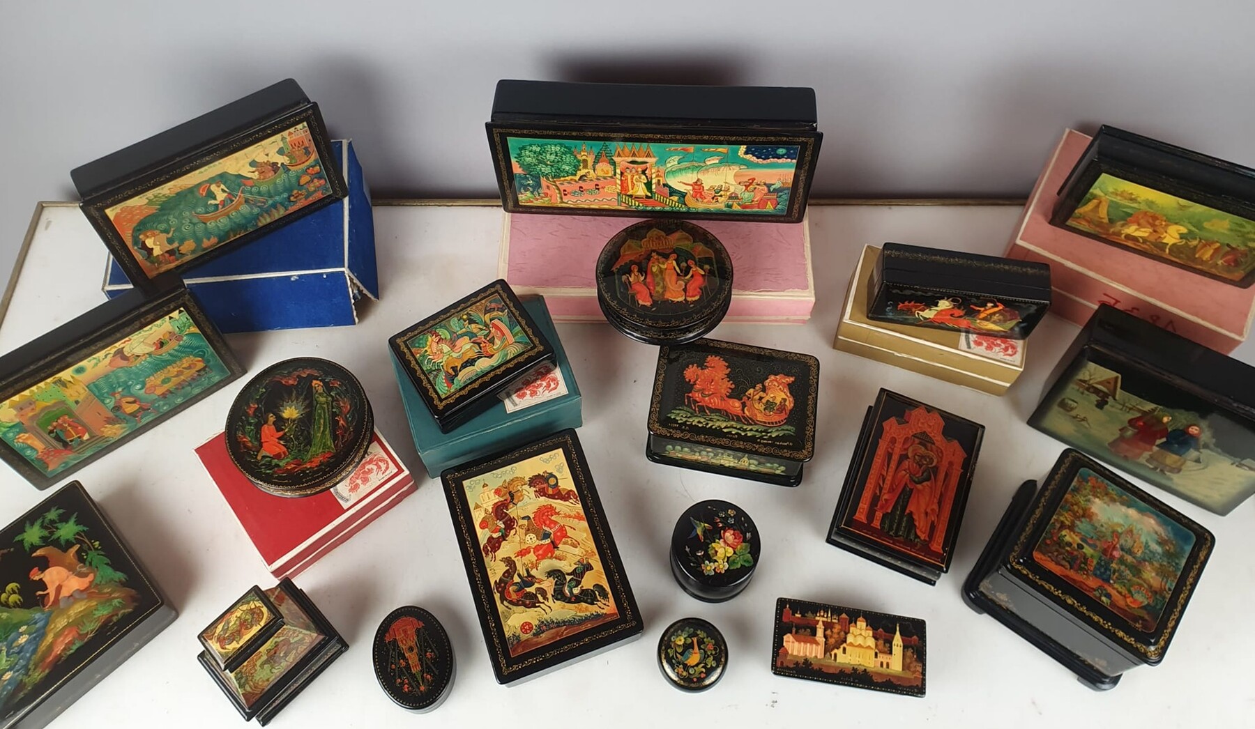 Collection of Russian boxes, price per piece on request