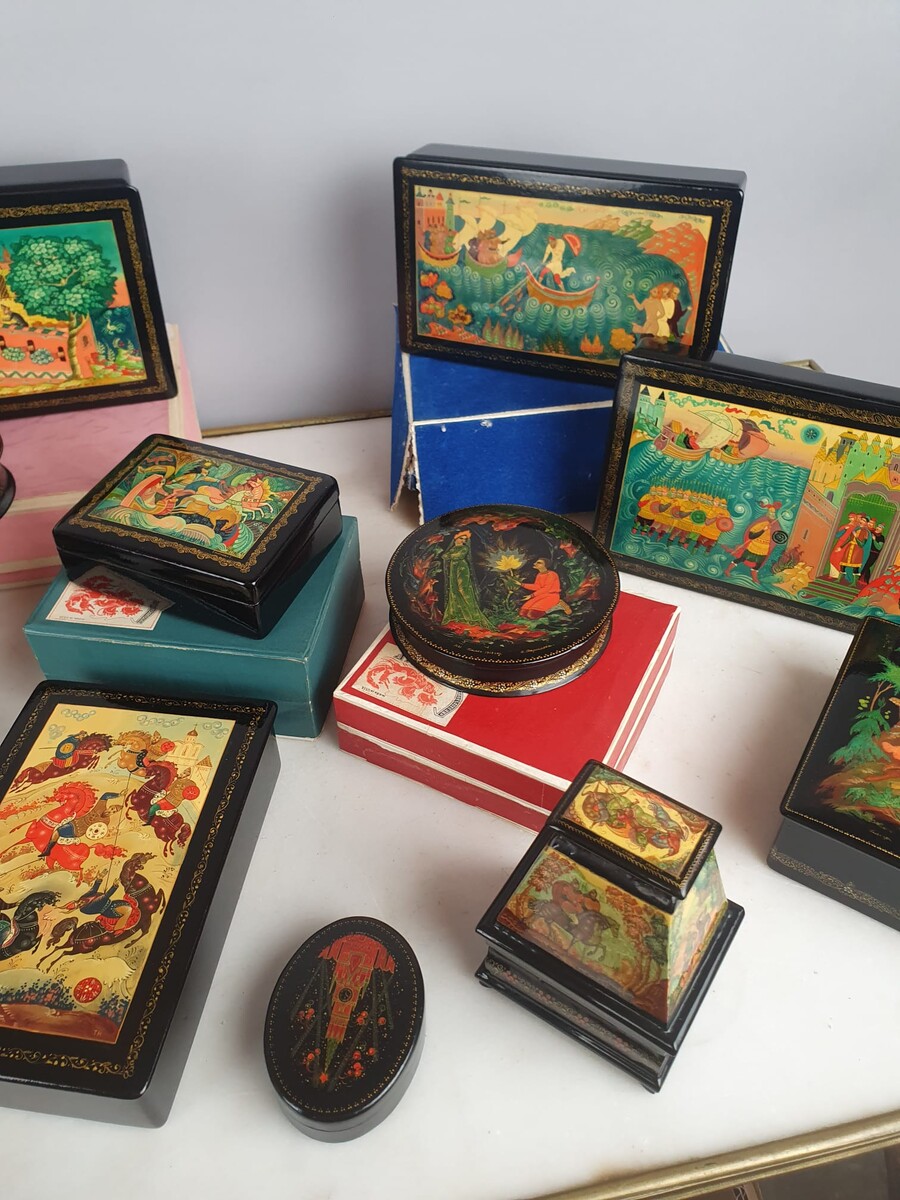 Collection of Russian boxes, price per piece on request