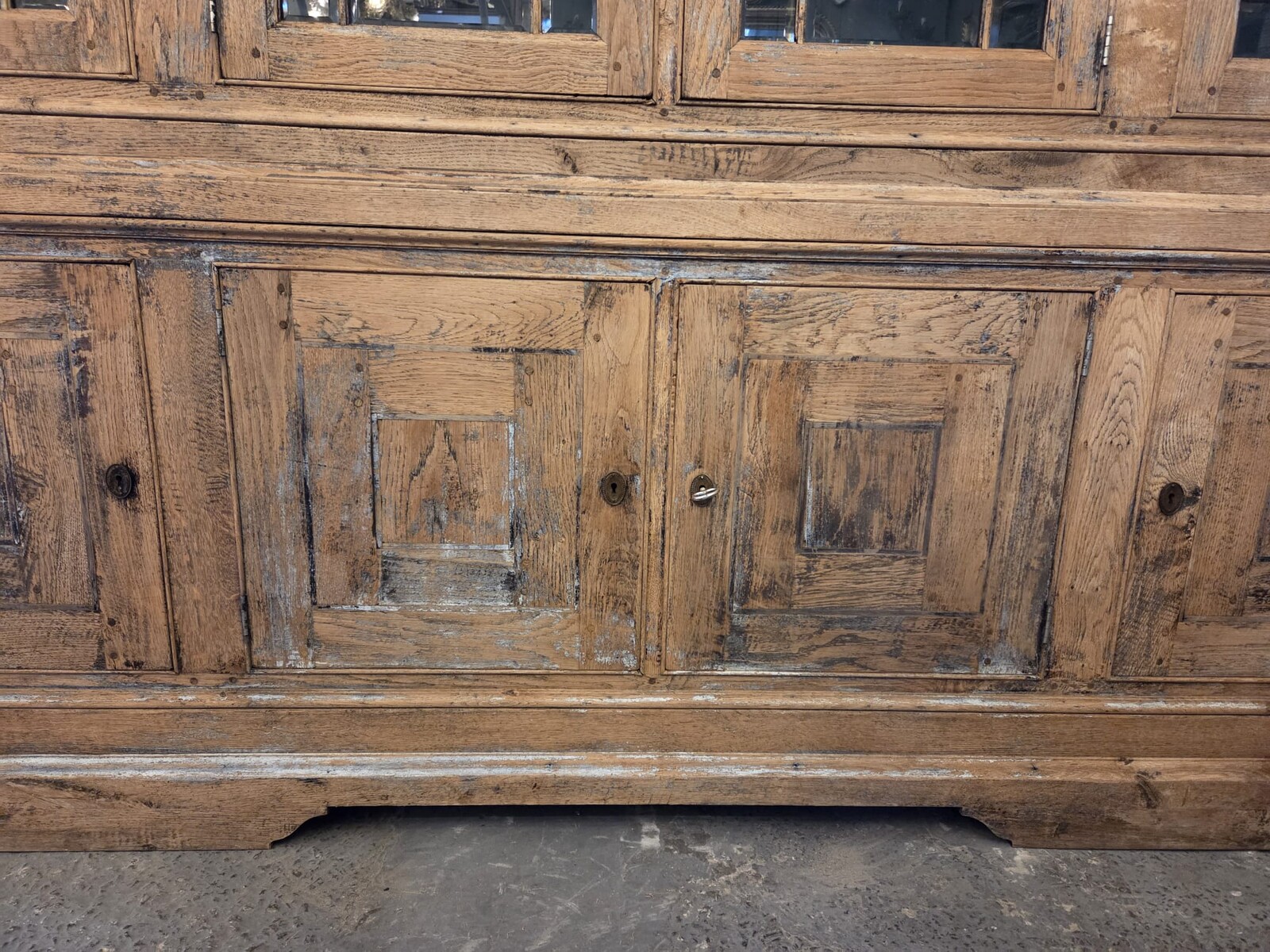 Double-bodied bookcase in patinated wood, late 19th/early 20th century