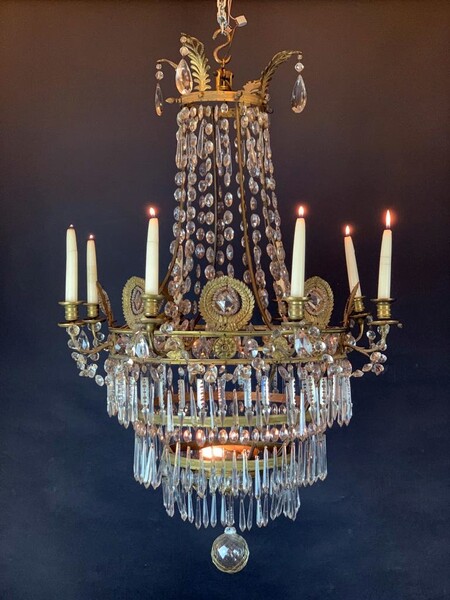 Empire chandelier with candles - finely chiseled bronze - crystal charms 8 candles + 4 sockets (interior)