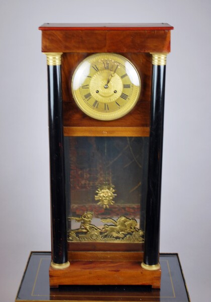 Empire clock in mahogany, black poly wood