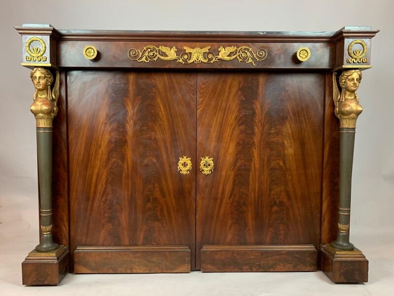 Empire style dresser in mahogany and gilded and carved wood