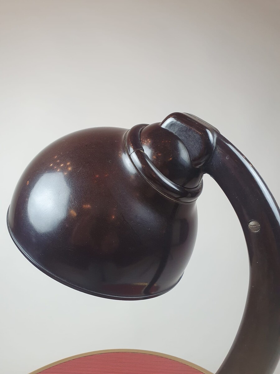 Erik Kirkman Cole, Bakelite desk lamp, circa 1930