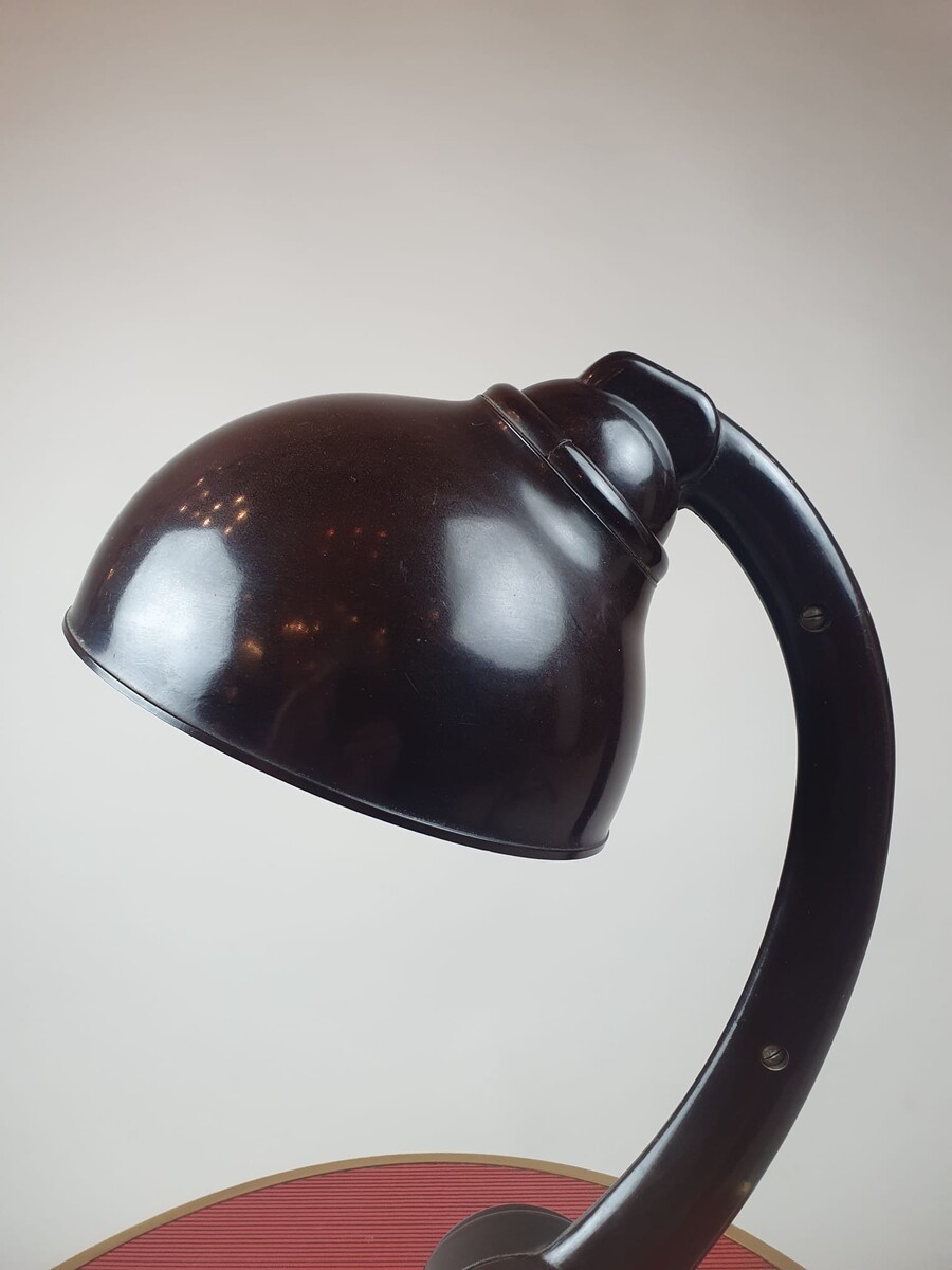 Erik Kirkman Cole, Bakelite desk lamp, circa 1930