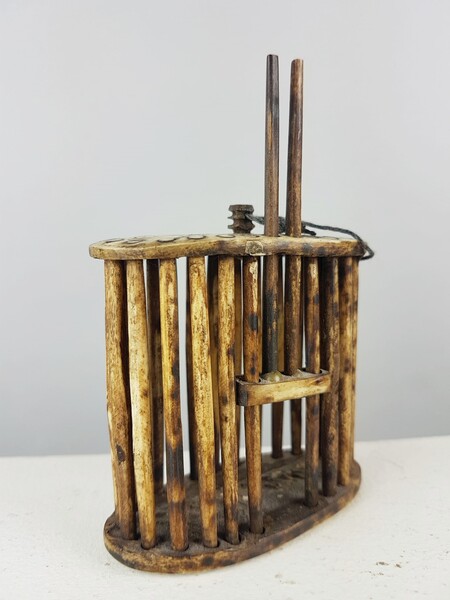 Finely engraved bone cricket cage, 19th
