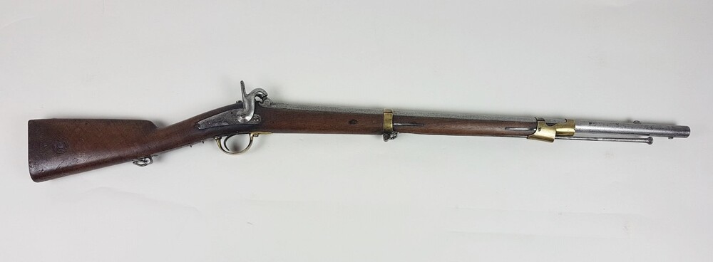 Gendarmerie percussion carabiner, model 1842