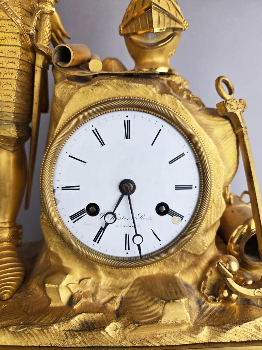 gilded bronze clock figuring the Admiral Michiel de Ruyter