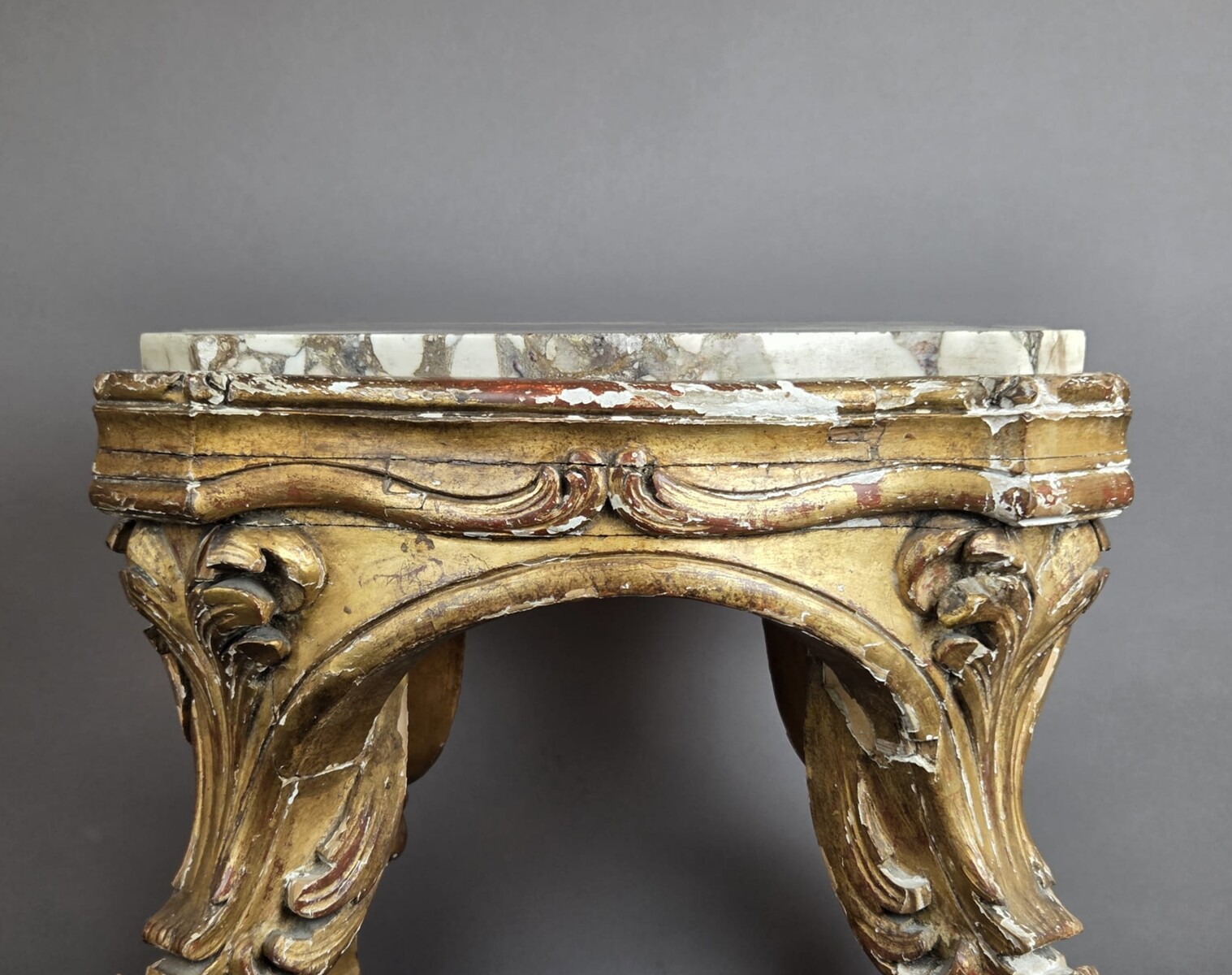 Gilded wood and marble base, Italy early 19th century