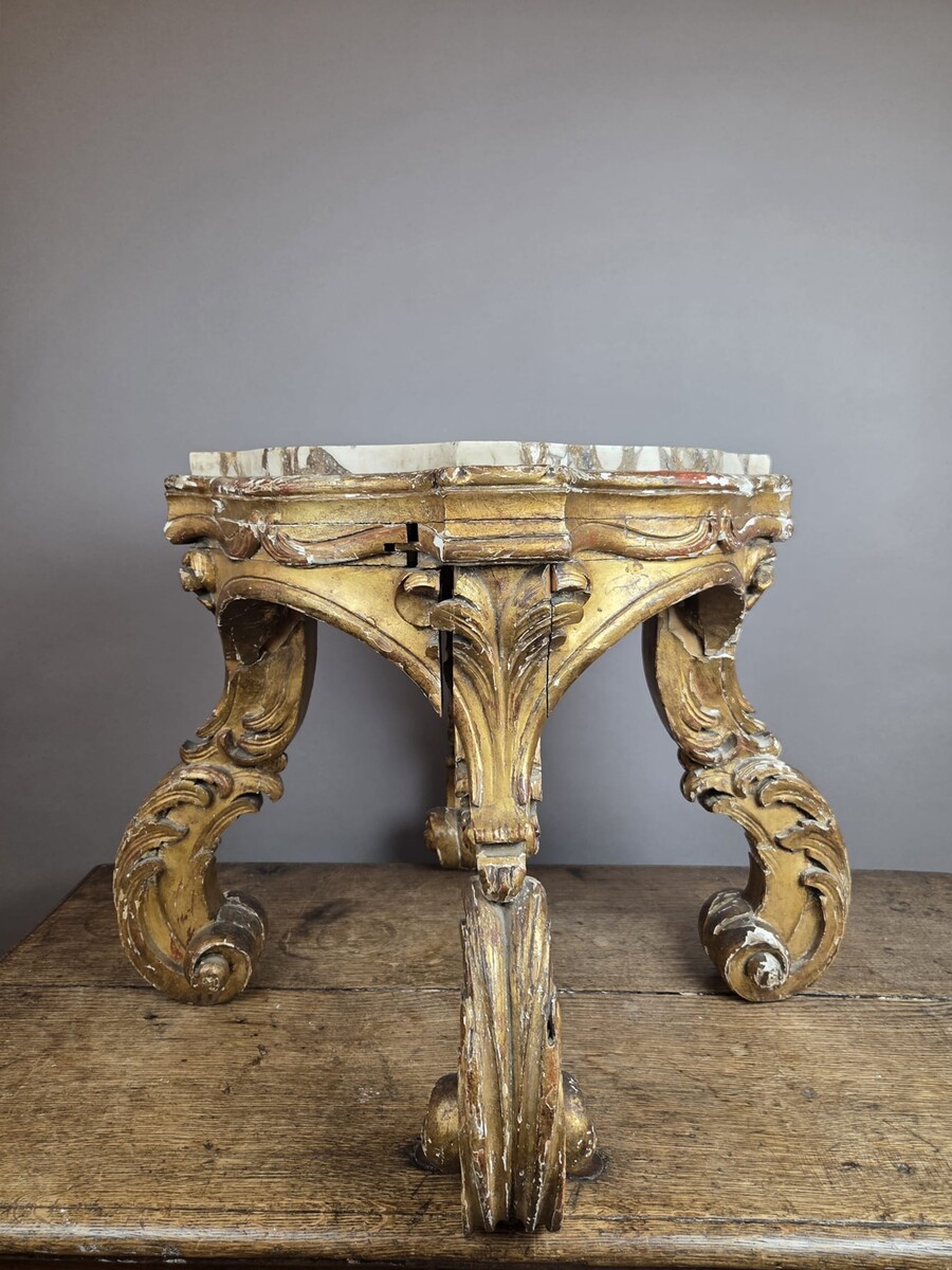 Gilded wood and marble base, Italy early 19th century