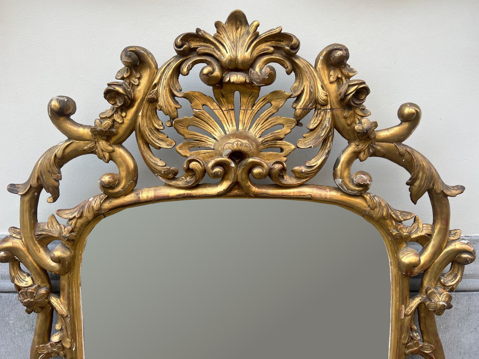 Gilded wood mantel mirror, 19th century