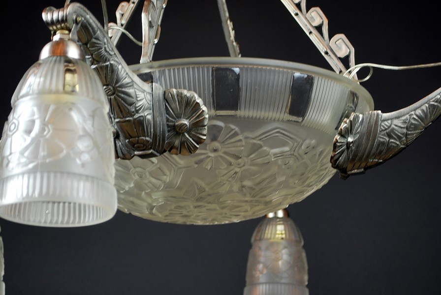 Hettier & Vincent chandelier