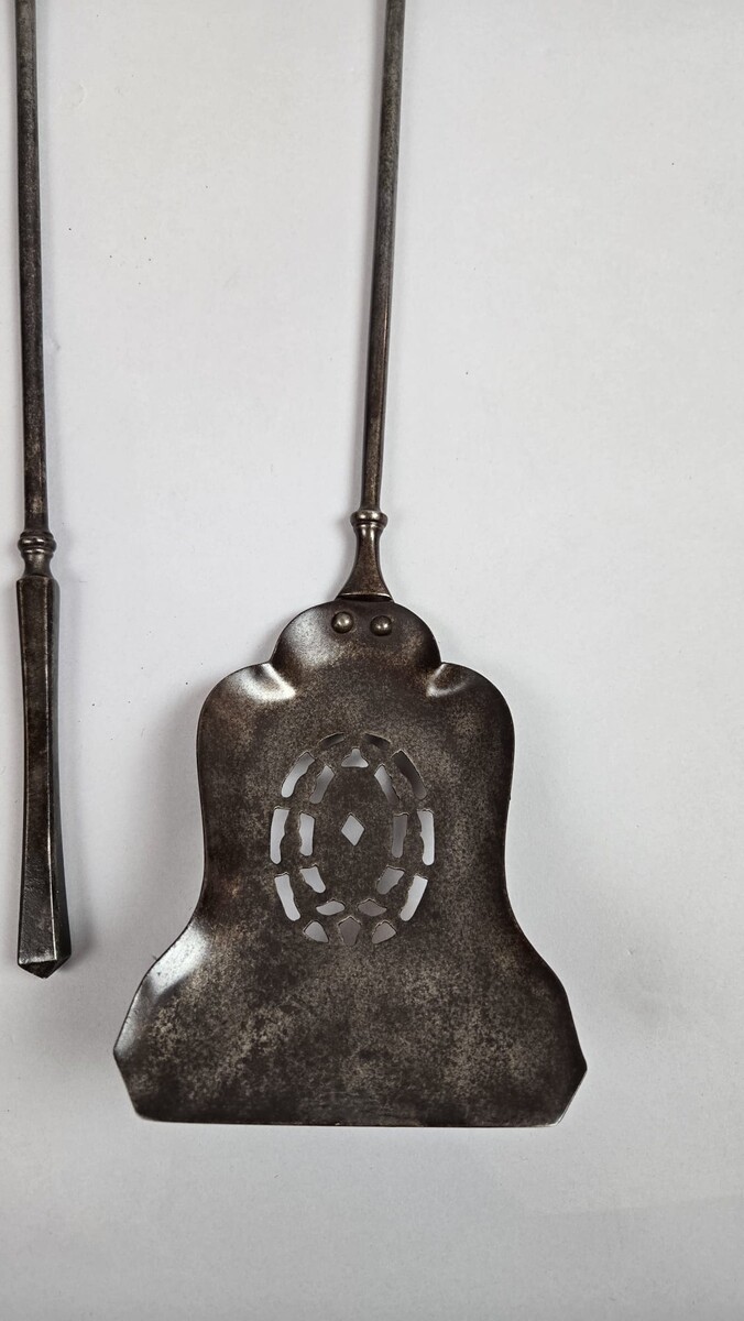 Iron and gilt bronze fireplace set, 19th century