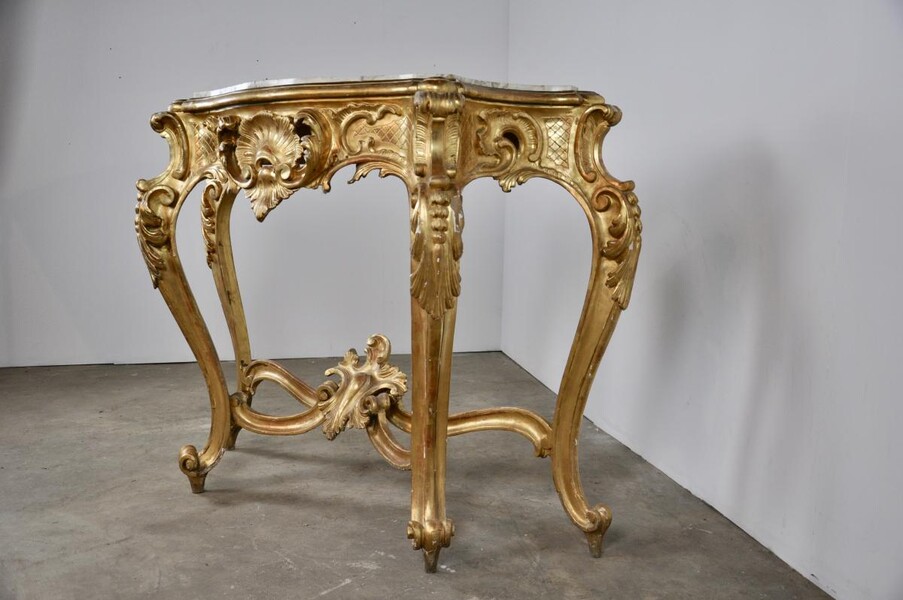 Italian Louis V style console in gilded wood, 19th