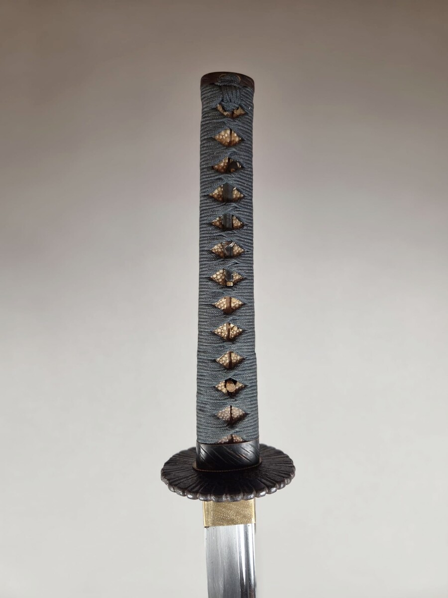 Katana, late Edo period, beautiful tempered line
