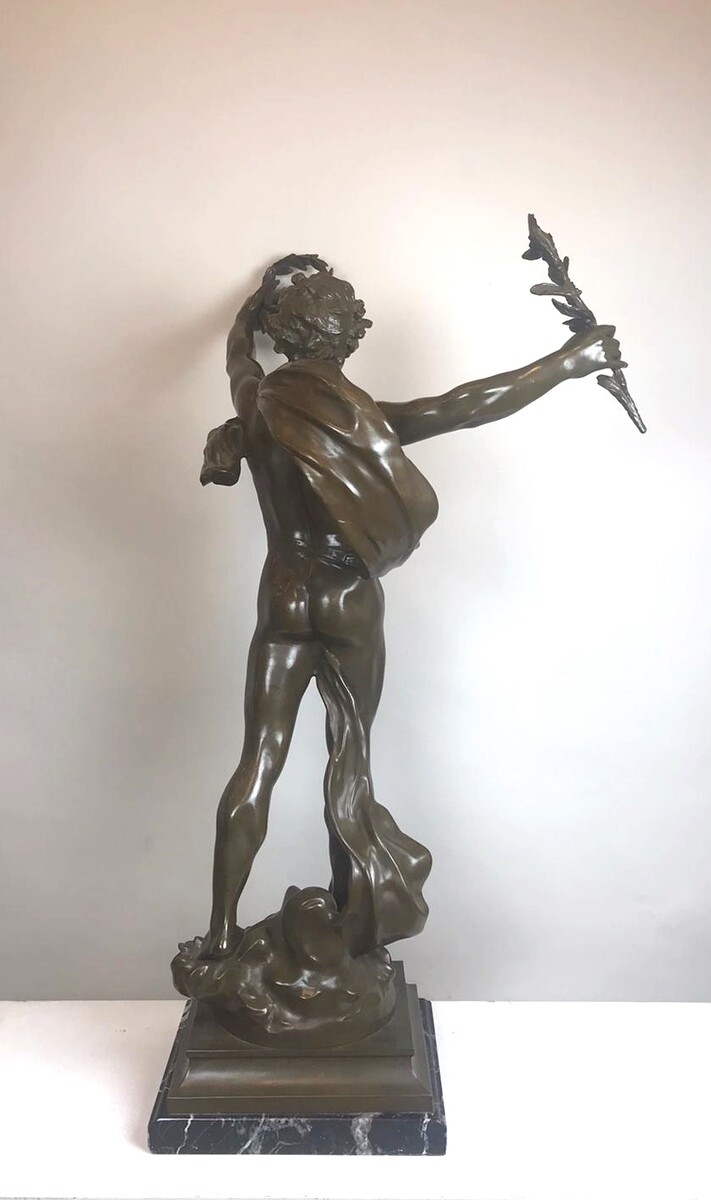 Large bronze sculpture signed Louis Auguste Moreau - 