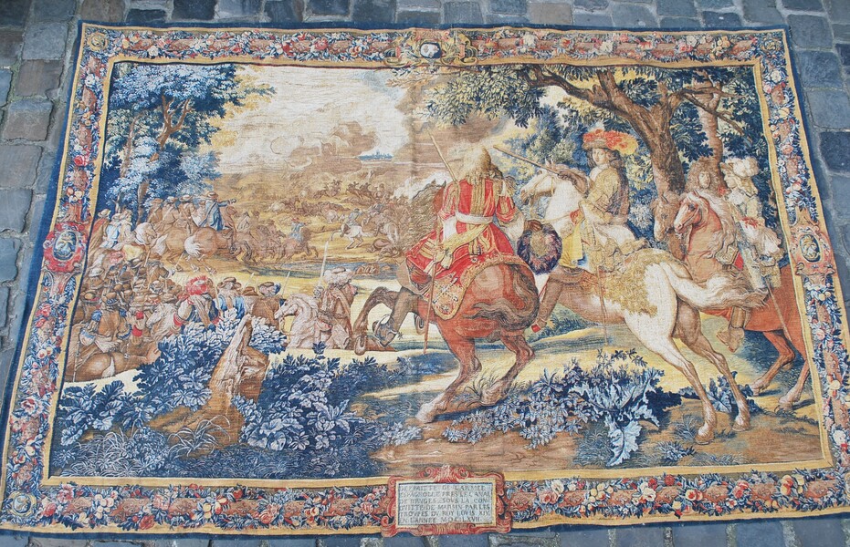 Large tapestry 20th