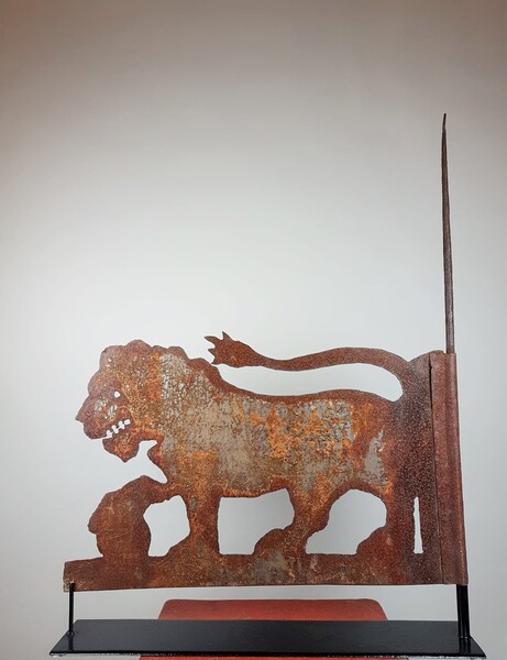 Large weather vane representing a lion - 18th century