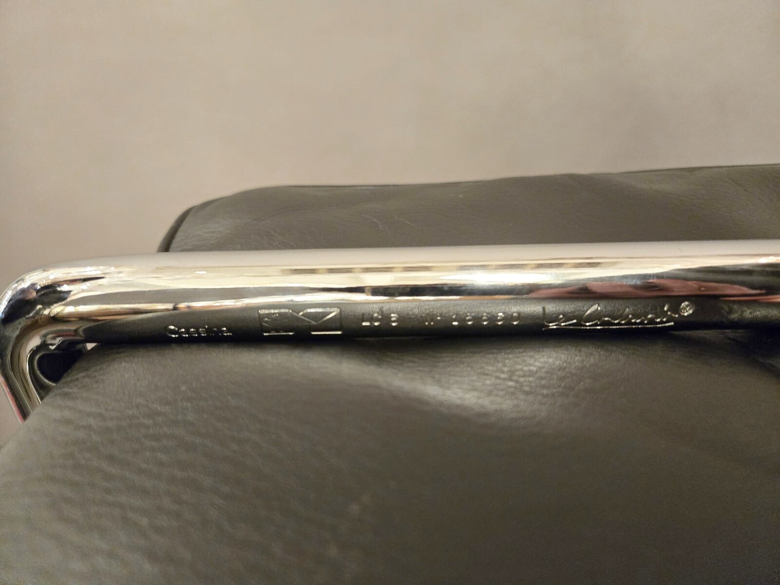 LC3 armchair in black leather, Le Corbusier, 1970s