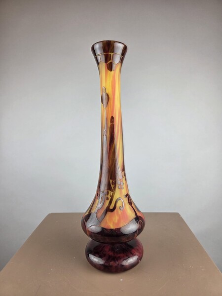 Le Verre Français, multi-layered glass paste vase decorated with bellflowers, circa 1925