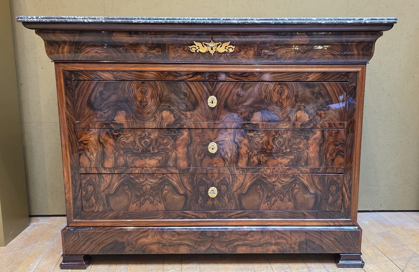 Louis Philippe period chest of drawers