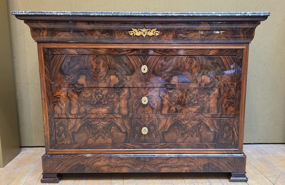 Louis Philippe period chest of drawers
