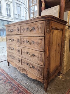 Louis XV style oak chest of drawers, late 19th century
