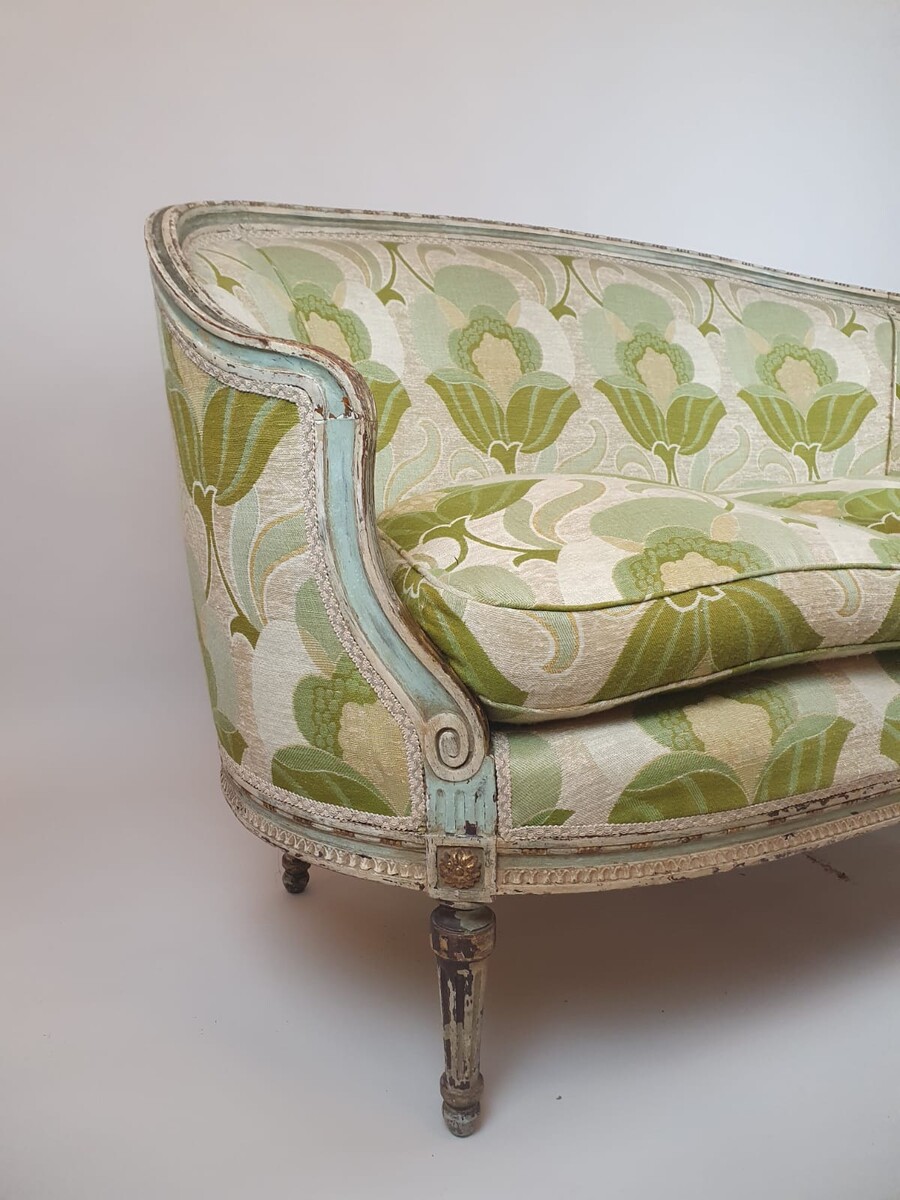 Louis XVI style basket sofa