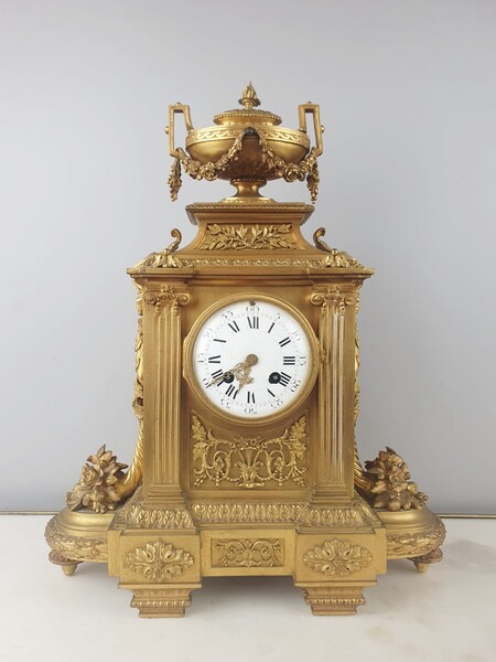 Louis XVI style gilt bronze clock, 19th century
