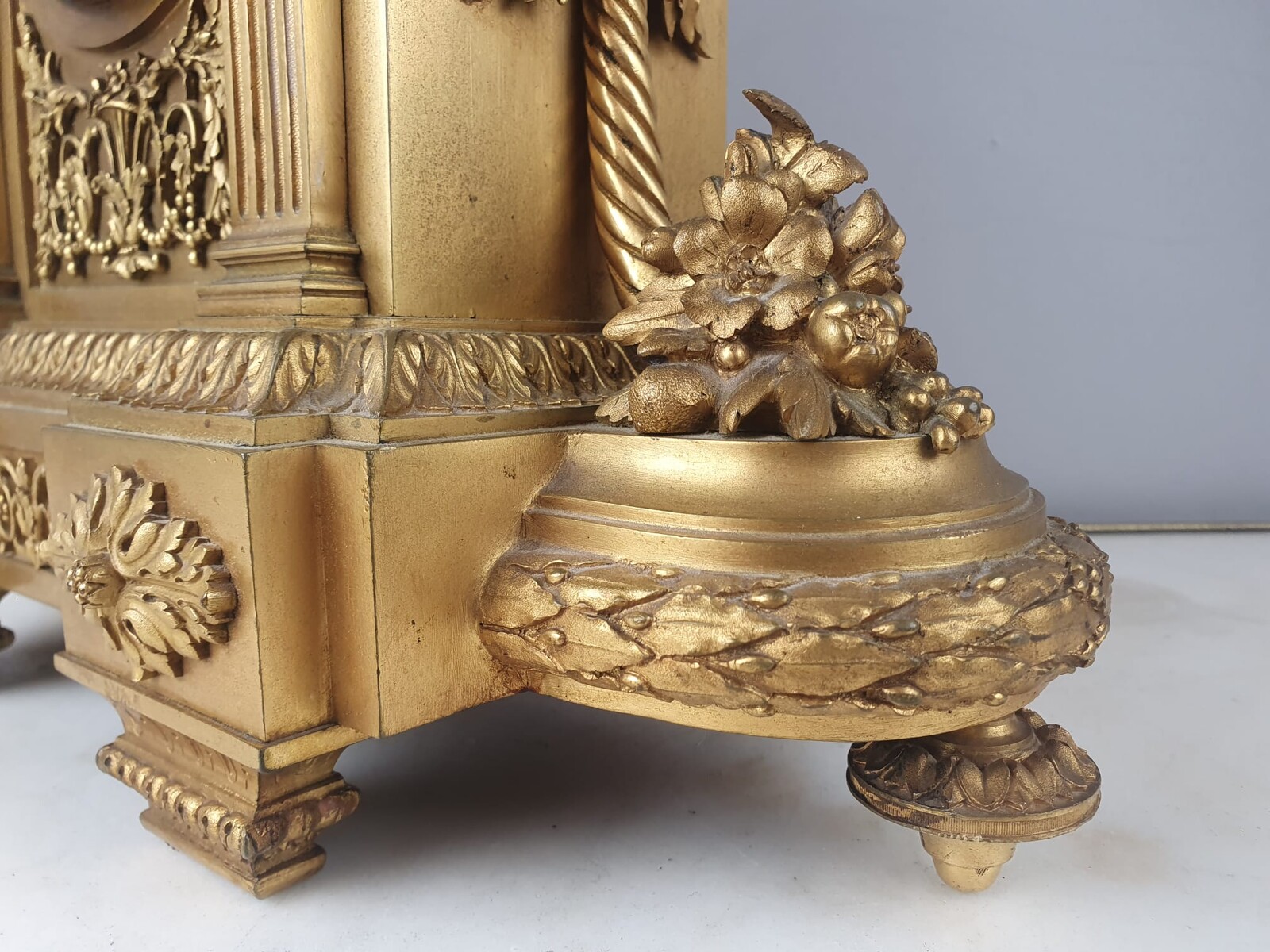 Louis XVI style gilt bronze clock, 19th century