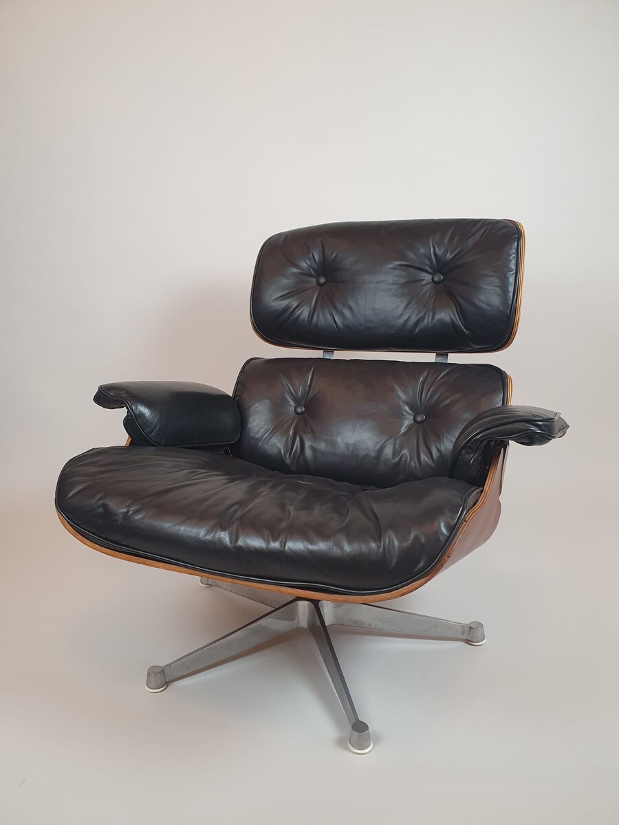Lounge chair and ottoman - Charles and Ray Eames for ICF