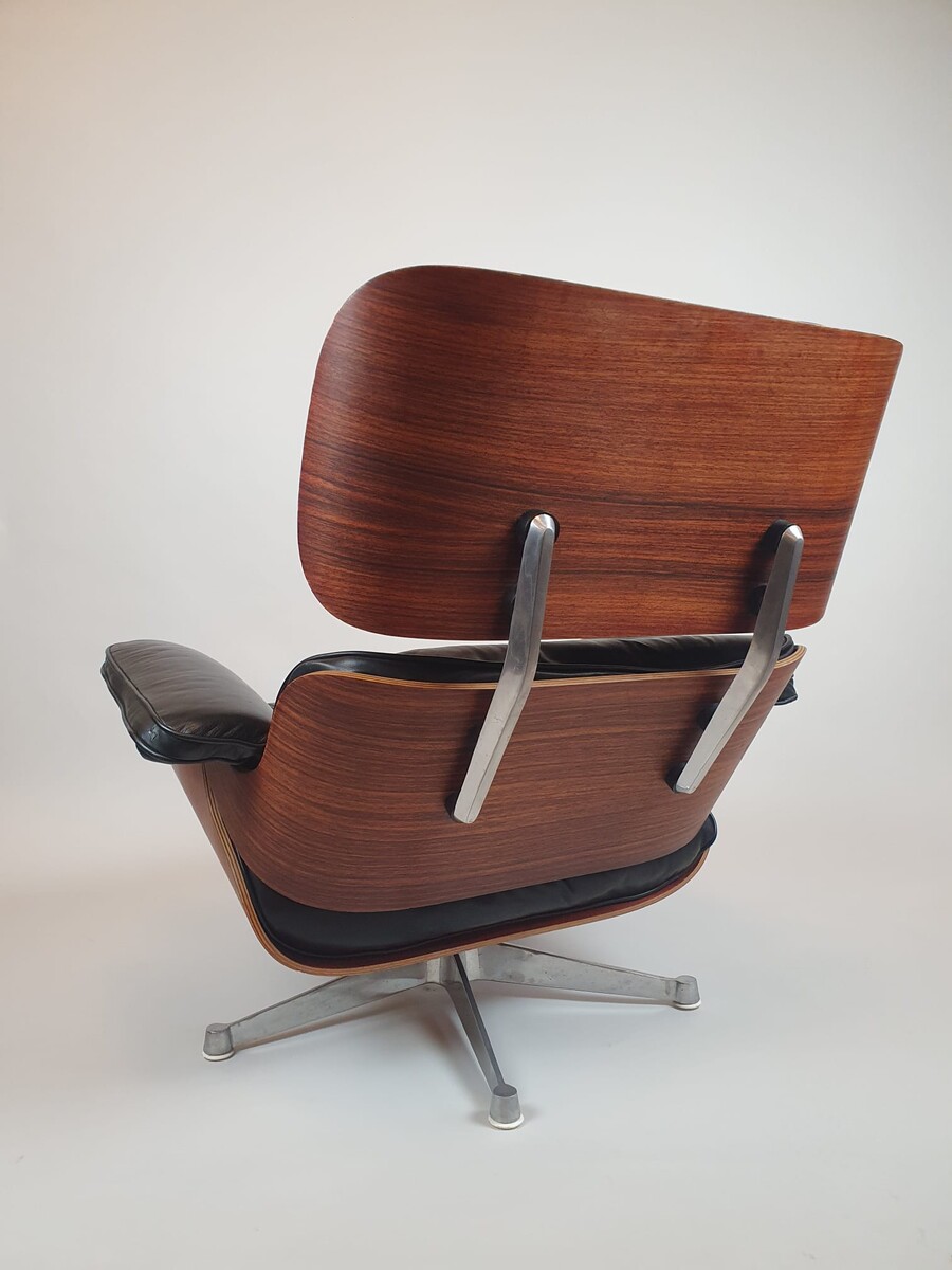 Lounge chair and ottoman - Charles and Ray Eames for ICF