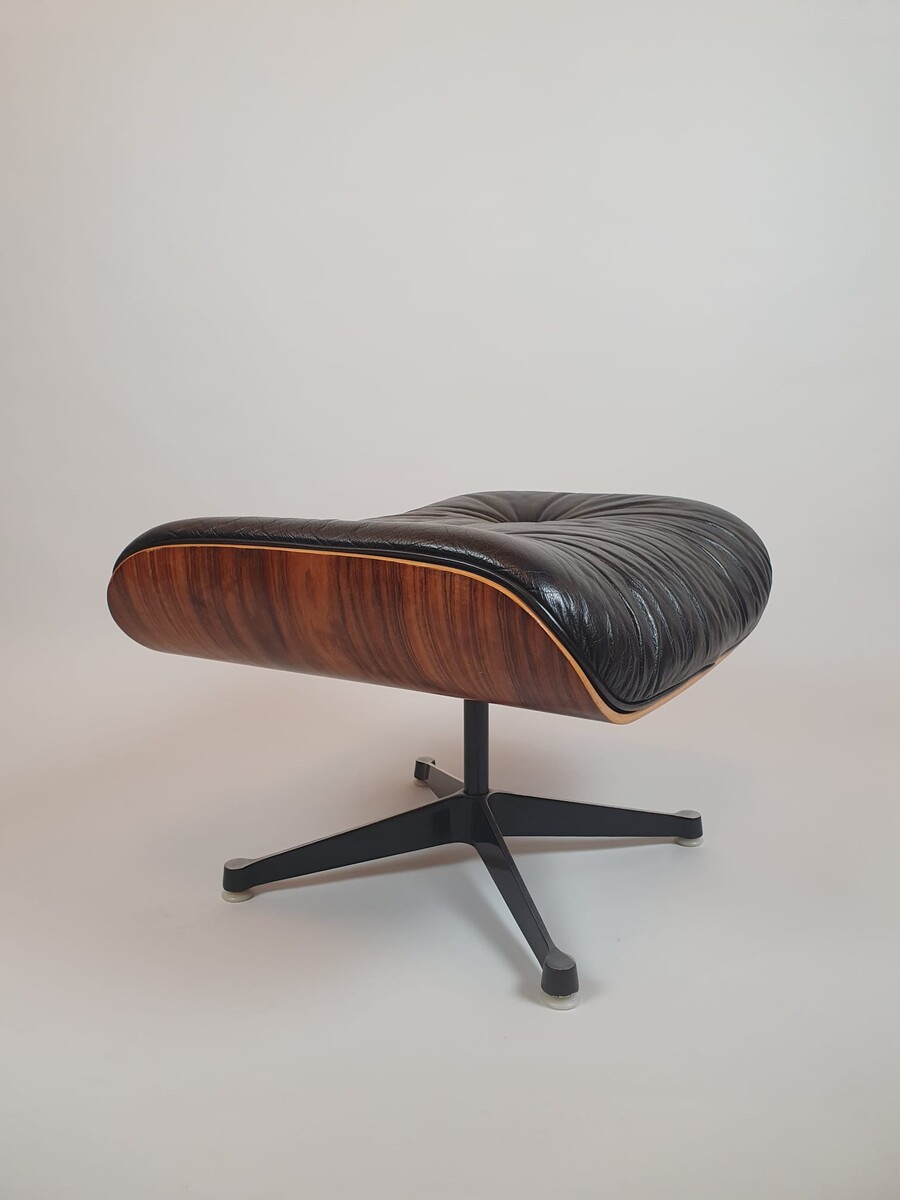 Lounge chair and ottoman - Charles and Ray Eames for ICF