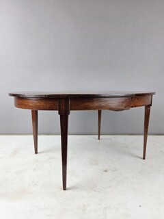 Masterful dining room table