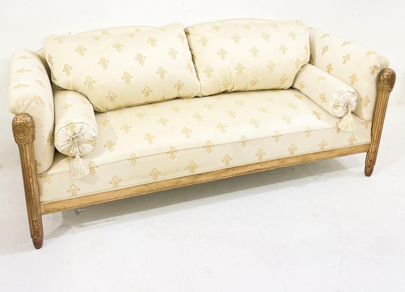 Maurice Dufrêne ( attributed to) Art Deco sofa in gilded wood, circa 1930
