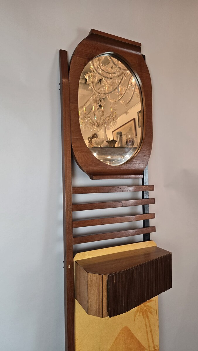 Mirror console, circa 1960