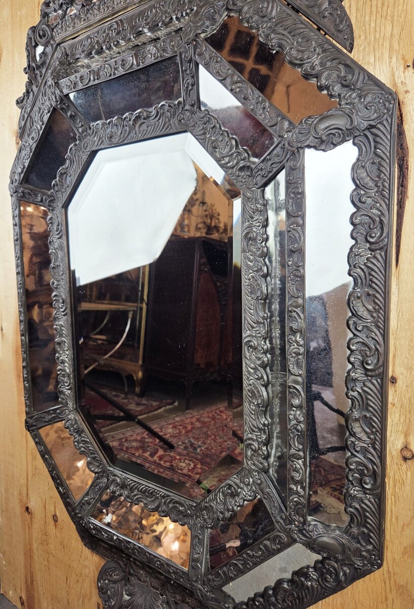 Mirror with embossed wood and copper bead, 20th century