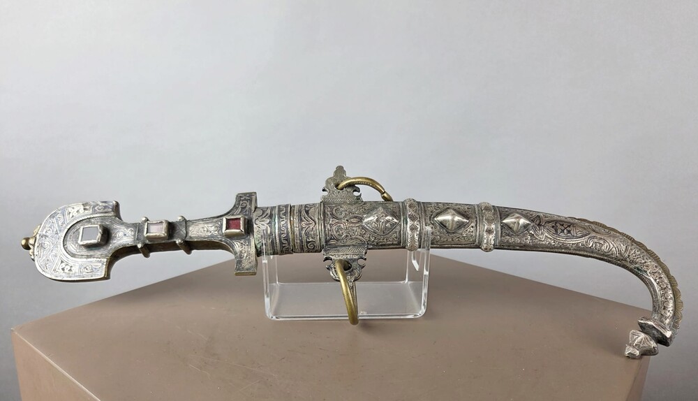 Moroccan silver and niello dagger, 19th century