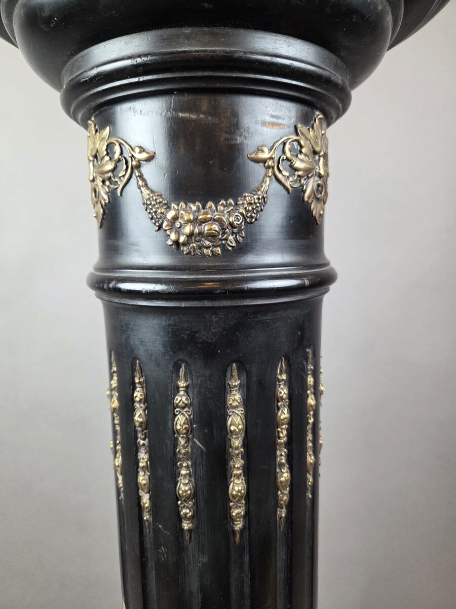 Napoleon III column in black polywood, late 19th century