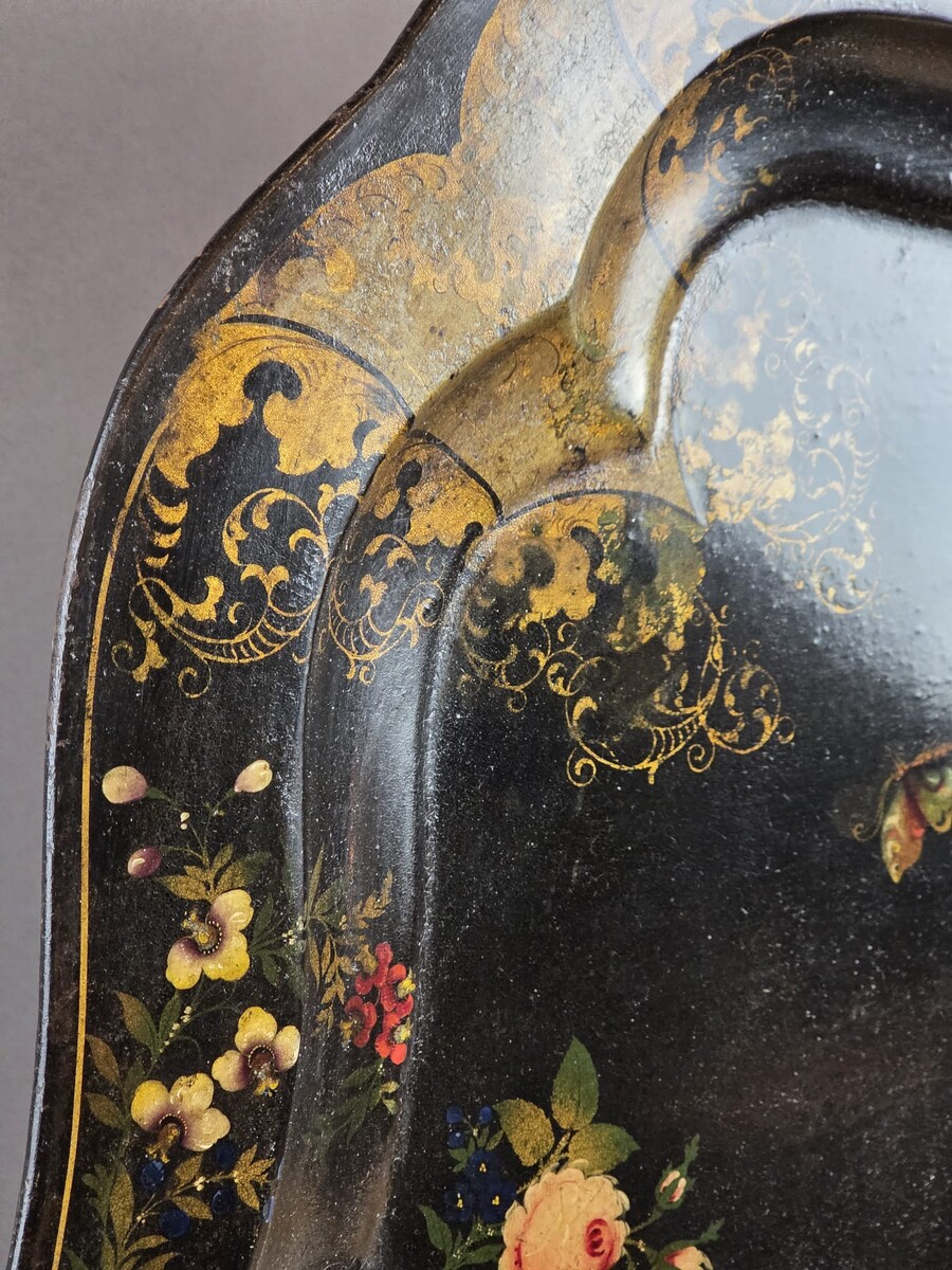 Napoleon III period tray in painted sheet metal