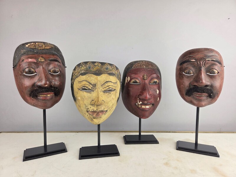 NO masks early 20th century (price per piece)
