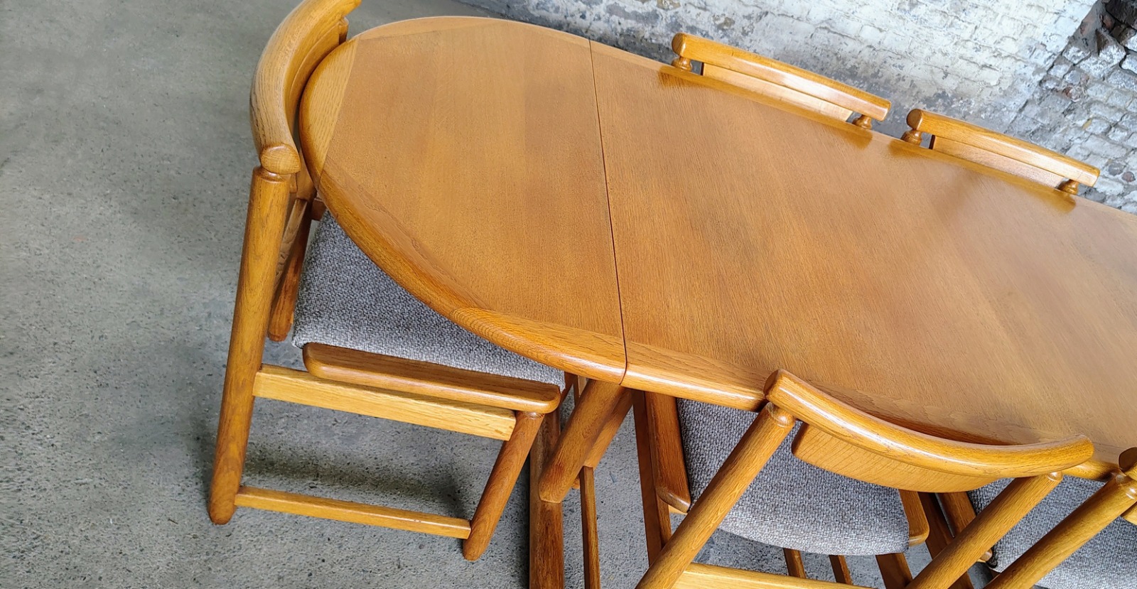 Oak dining set with 6 chairs, 1970-1980s