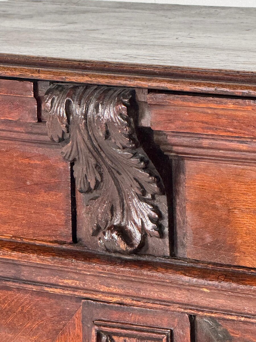 Oak sideboard, 18th