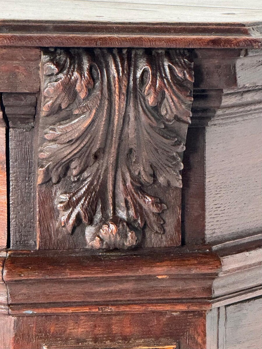 Oak sideboard, 18th