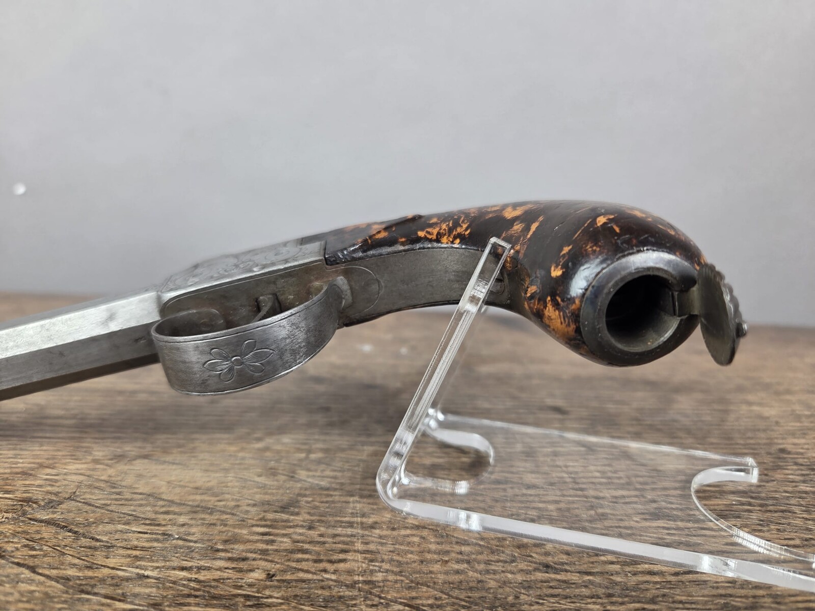 Pair of box pistols, Liège circa 1840, side hammer, walnut stock with 