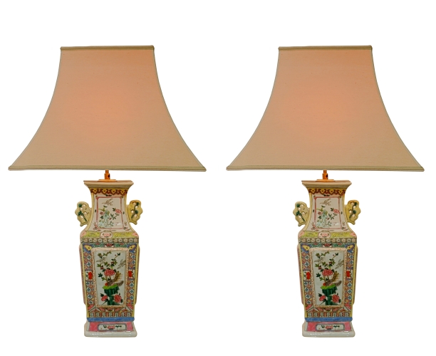 Pair of Chinese porcelain lamps, early 20th