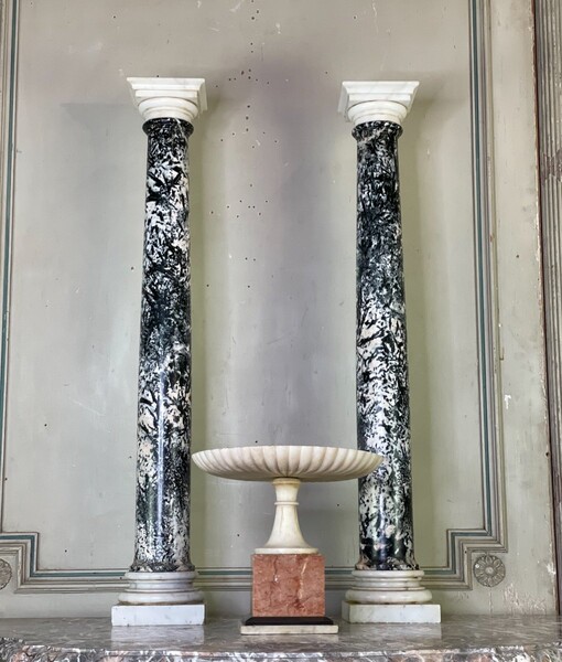 Pair Of Columns In White Carrara Marble And 