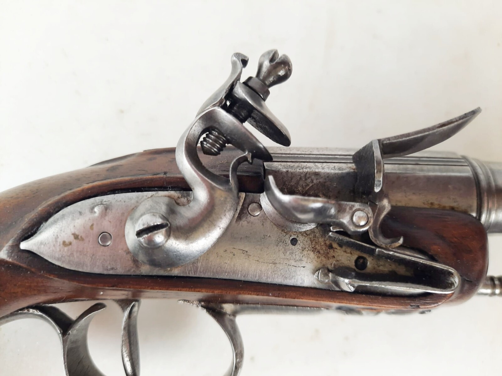 Pair of flintlock pistols, worked and blunderbuss barrels