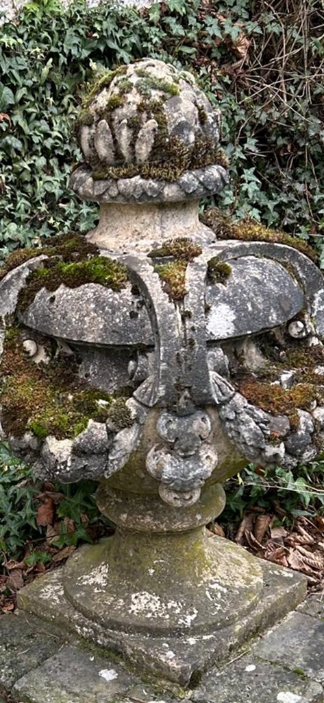 Pair of garden basins - around 1900