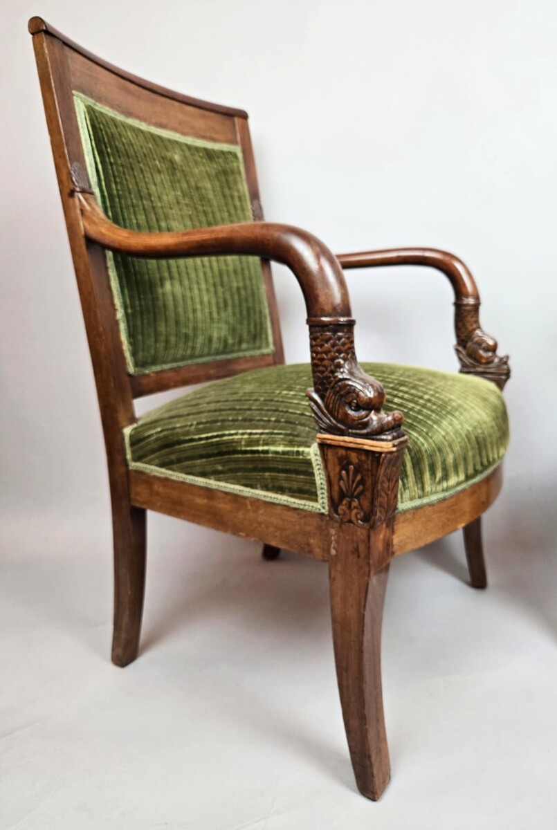 Pair of green velvet armchairs, Empire period, 19th century, circa 1820