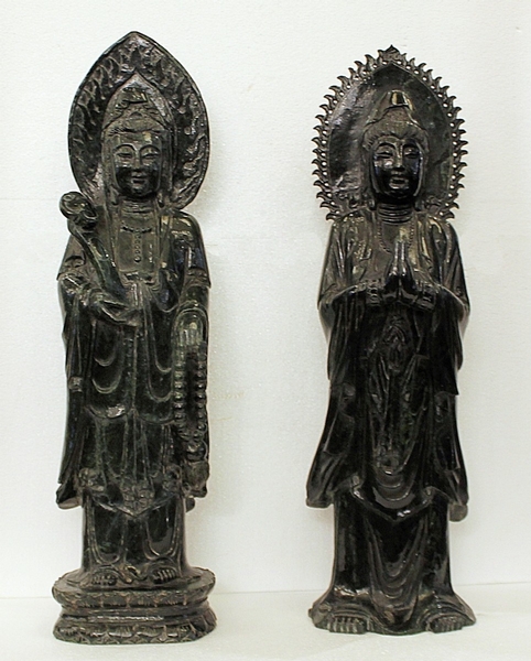 Pair of jade buddhas